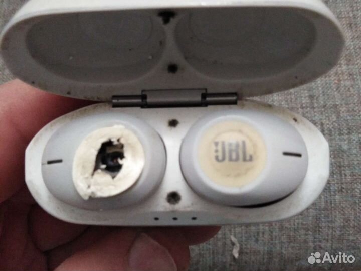 Без проводные наушники