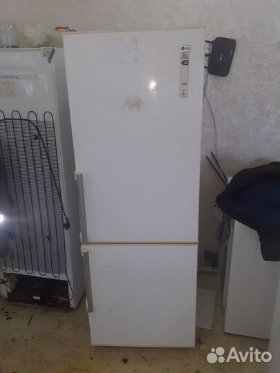 Холодильник LG