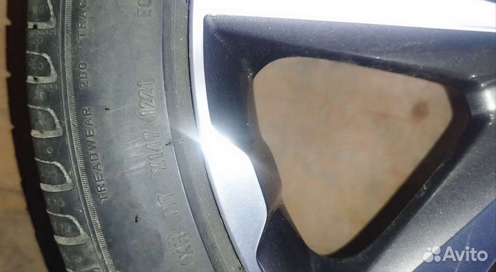 Комплект заводских колёс Vesta Cross R 17