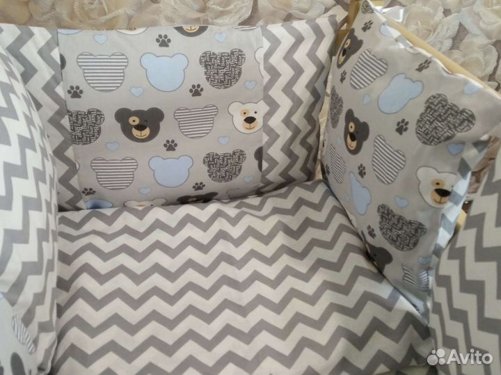 Бортики в детскую кроватку