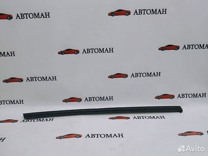 Бархотка передняя правая Nissan Qashqai (J10)