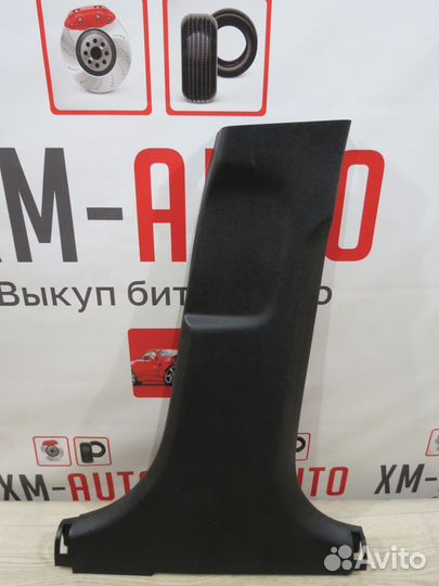 Обшивка стойки средняя правая Hyundai Solaris 2