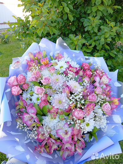 Доставка цветов и букетов, гелиевые шары