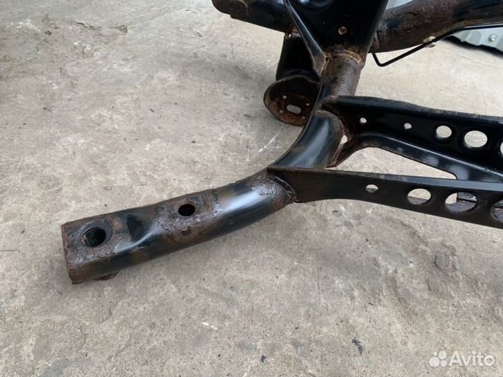 Балка задняя Volkswagen Golf MK6 1.6 BSE 2011