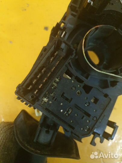 Переключатель подрулевой всборе renault symbol сед