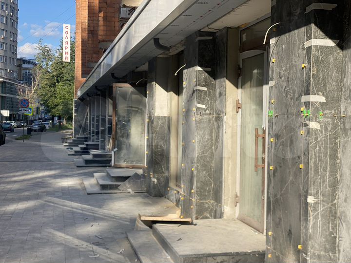 Красная линия собств, 1 этаж от 30.5 до 300 м²