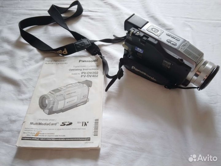 Видеокамера Panasonic Palmcorder PV-DV402D 700X