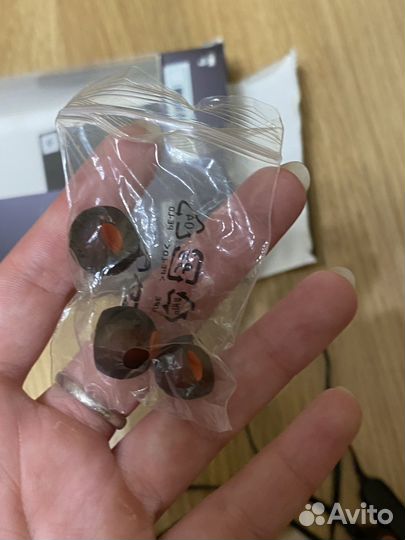 Беспроводные наушники jbl tune 190