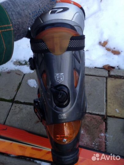 Горные лижи и ботинки