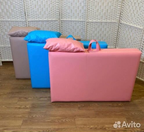 Кушетка косметологическая