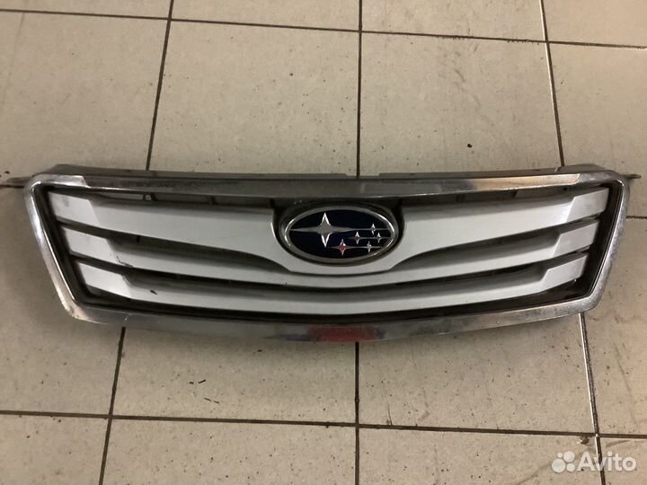 Решетка радиатора Subaru outback