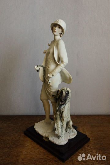 Джузеппе Армани Тереза с афганской борзой Флоренс