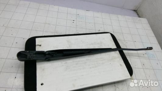 Щеткодержатель лобового стекла ford explorer 3 (82