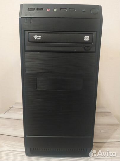 Игровой компьютер FX-6100/RX580/8Gb/SSD