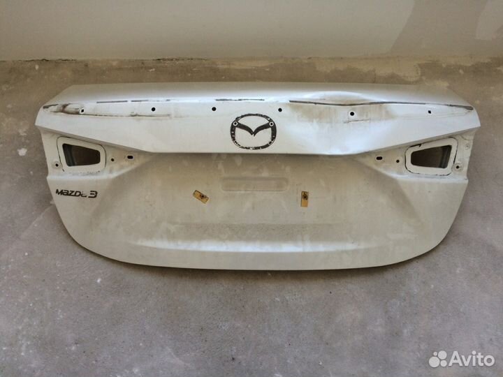 Продам крышку багажника