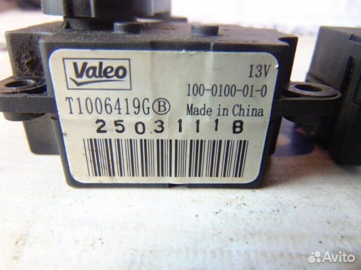 Моторчик для Peugeot 300 308 2007