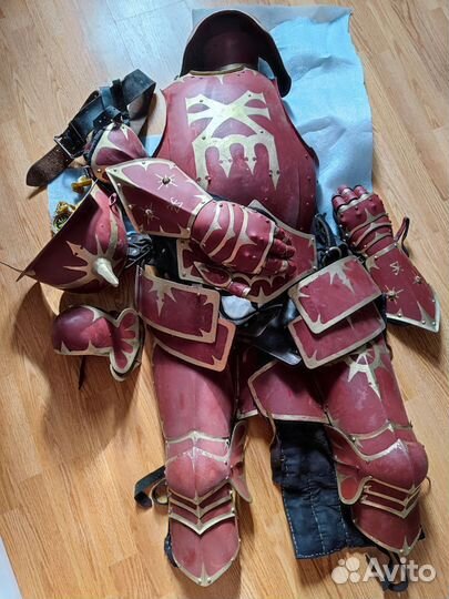 Доспехи рыцаря