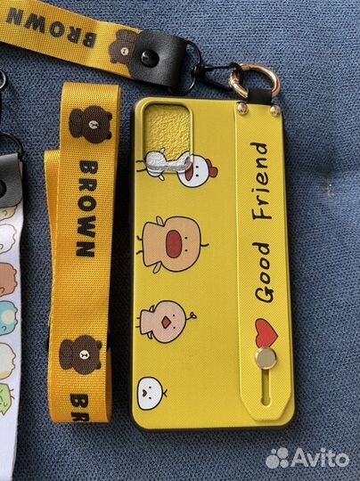 Чехлы на телефон