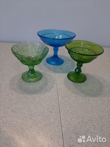 Вазочки креманки старинные, цветное стекло