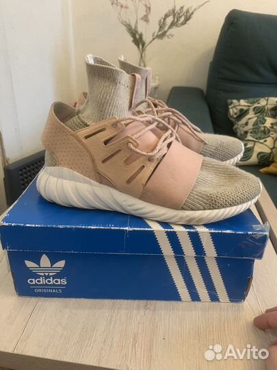 Adidas tubular original