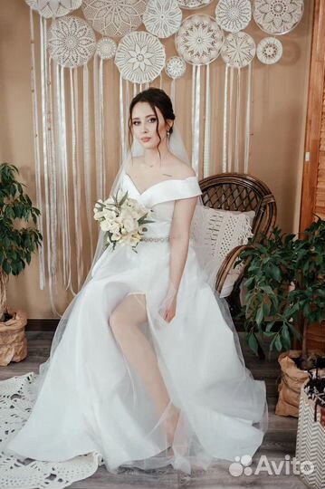 Свадебное платье