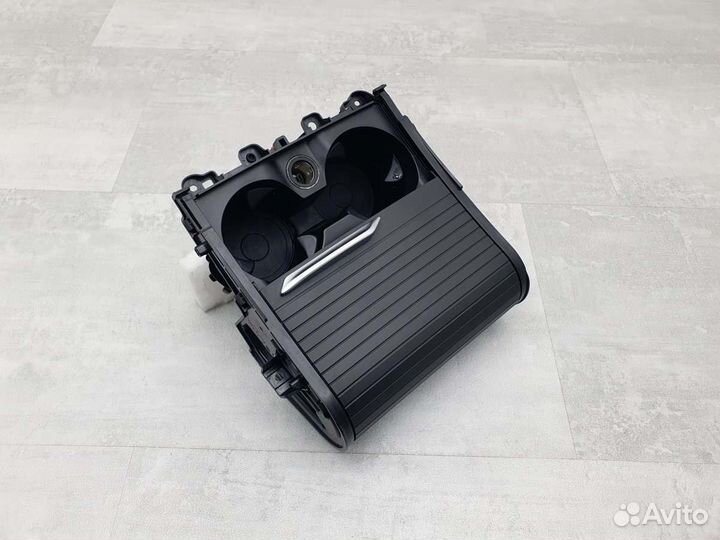 инструментальный ящик vw passat b8