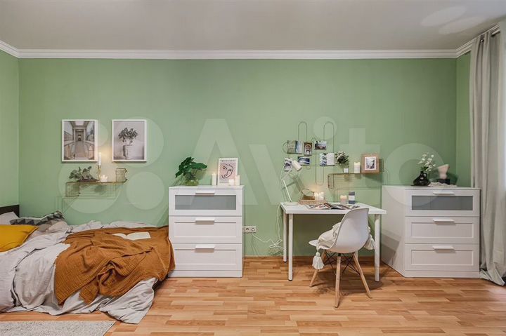 Комната 18 м² в 3-к., 1/17 эт.