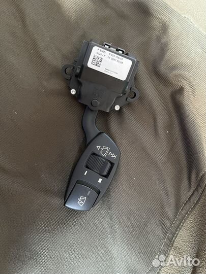 Полрулевой переключатель дворников бмв 5 Е60