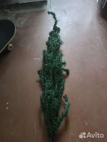 Елка искусственная