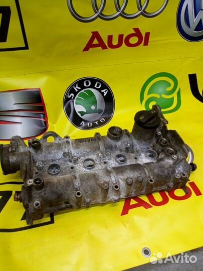 Крышка гбц с распредвалами передняя Seat Leon