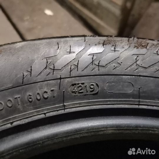 Nokian Tyres Hakkapeliitta 9 225/55 R17 101