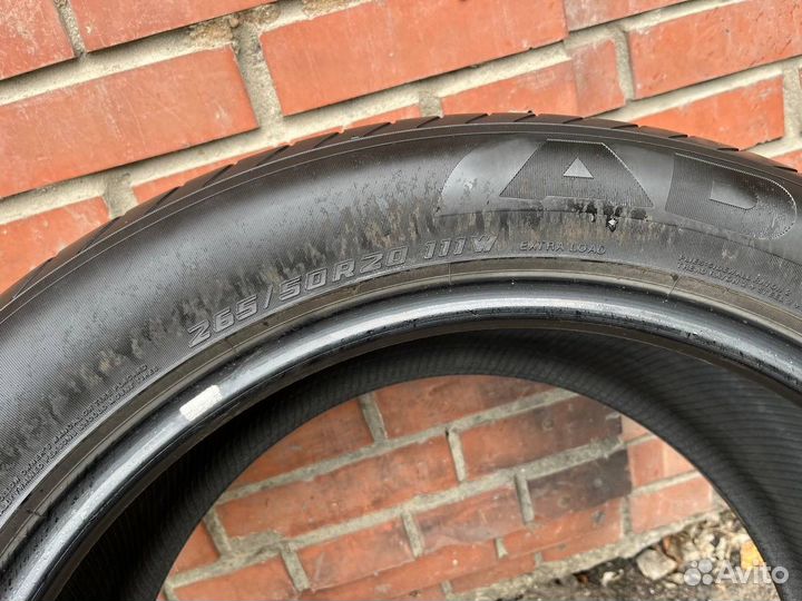 Yokohama Advan Sport V105 265/50 R20