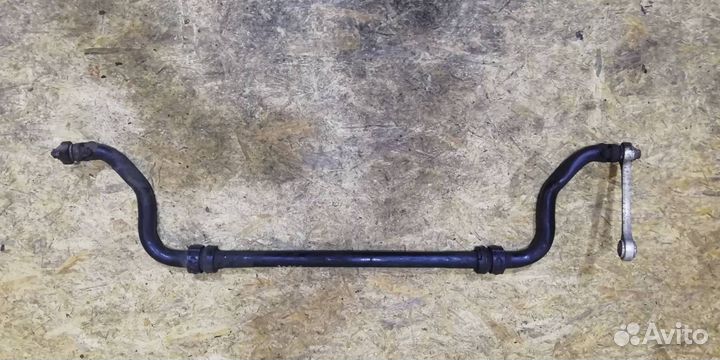 Стабилизатор передний Volkswagen Touareg 2 2012