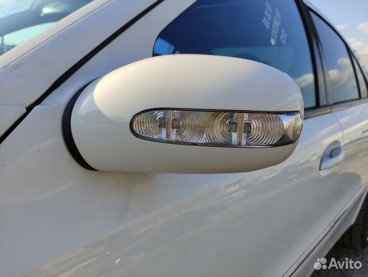 Левое боковое зеркало Мерседес W211