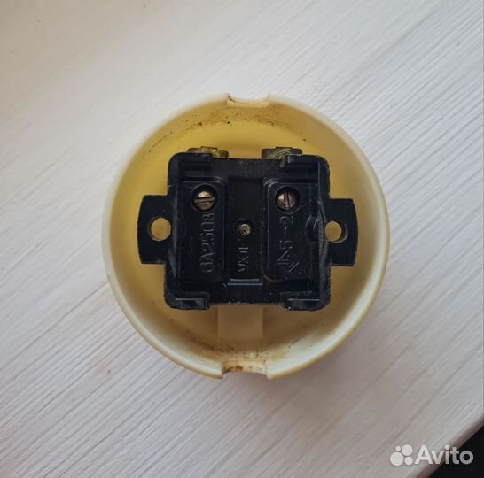 Выключатель СССР винтаж карболит