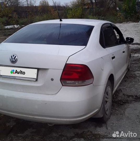 VW Polo (Mk5) V ручка двери наружной задняя левая