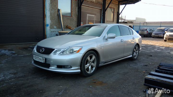 Lexus GS 300 Artisan Spirits