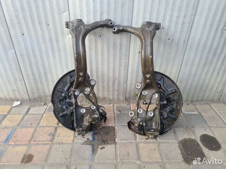 Поворотный кулак Audi A4 b6 b7