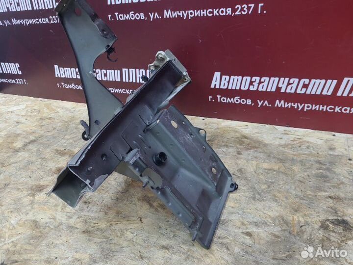 Лонжерон передний левый Renault Logan