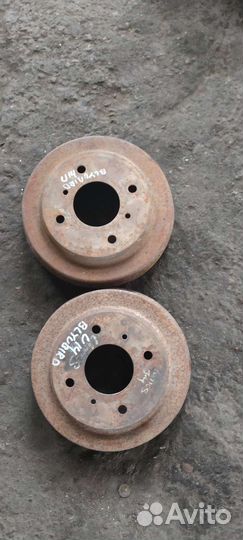 Барабаны тормозные Nissan Bluebird U14