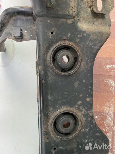 Подрамник задний ниссан пасфаидер r 51