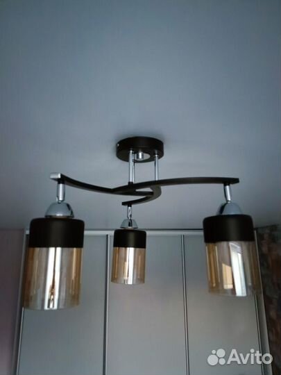 Светильник потолочный