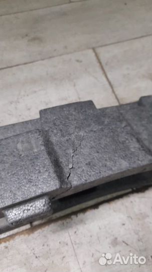 Абсорбер переднего бампера передний Volkswagen