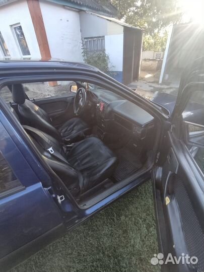 Opel Vectra 1.6 МТ, 1993, 350 000 км