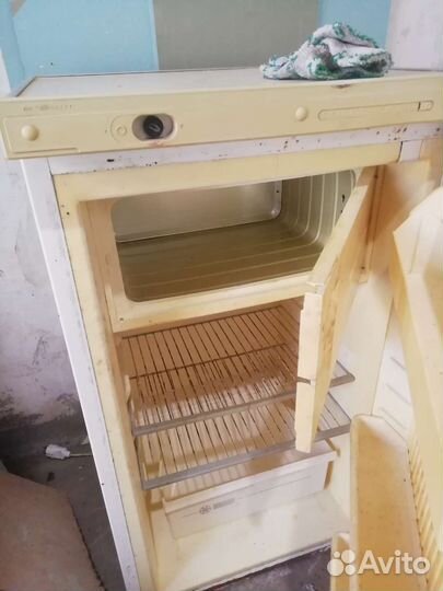 Холодильник бу маленький