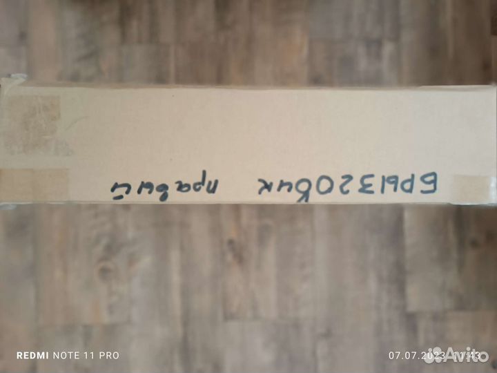 Правый передний брызговик на Джип Гранд Черокки