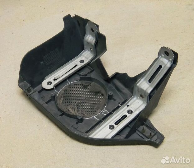 Пластик салона левый задний Accent I (X3), 3х двер