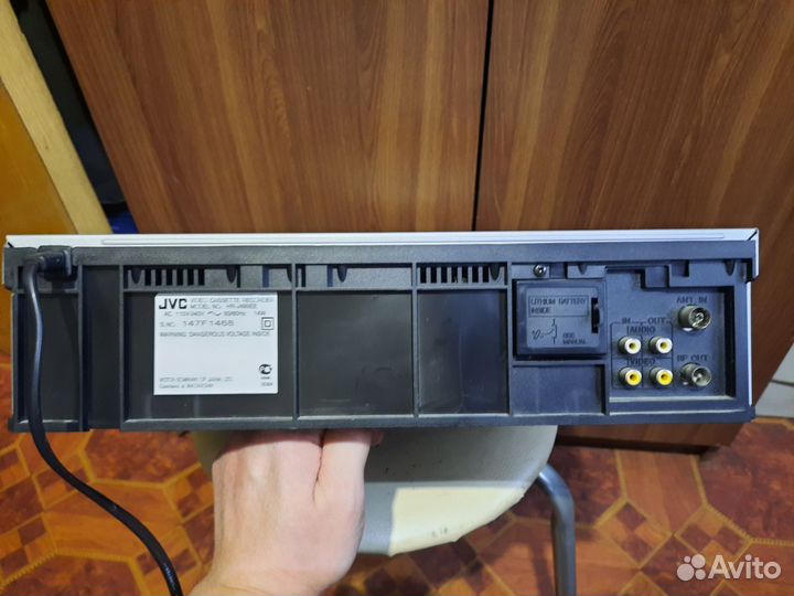 Видео магнитофон Jvc