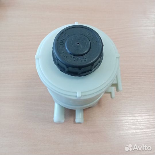 Бачок гур Renault Logan, LADA Largus