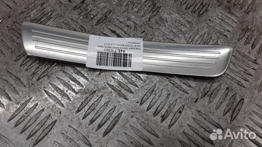 Накладка порога внутренняя правая mercedes benz CL